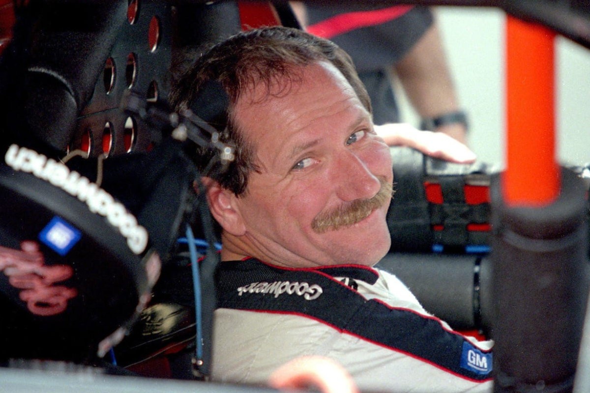25 years since the day: Remembering Dale Earnhardt Post feature image