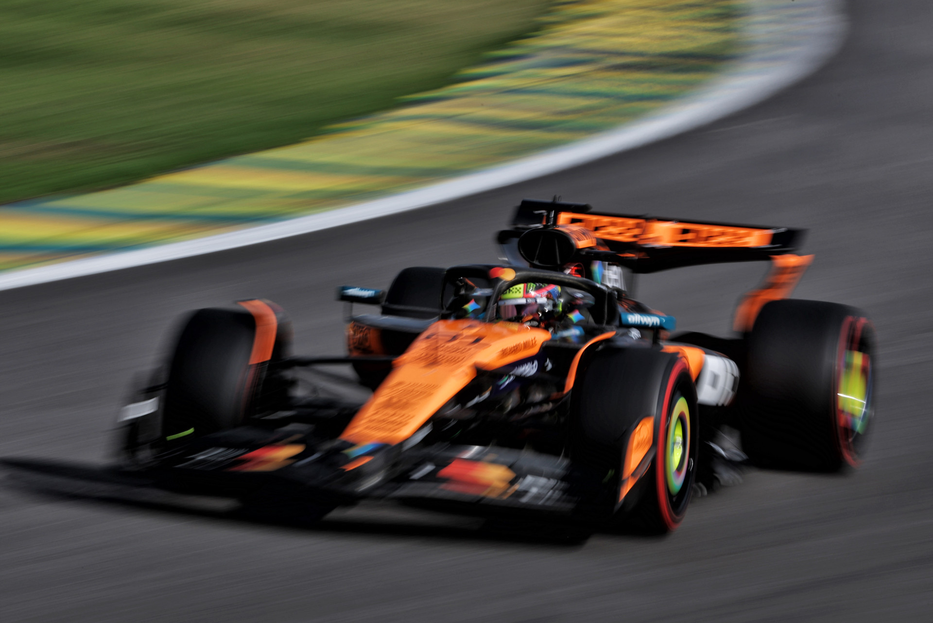 Piastri punta al riscatto nel GP del Brasile dopo la delusione in qualifica