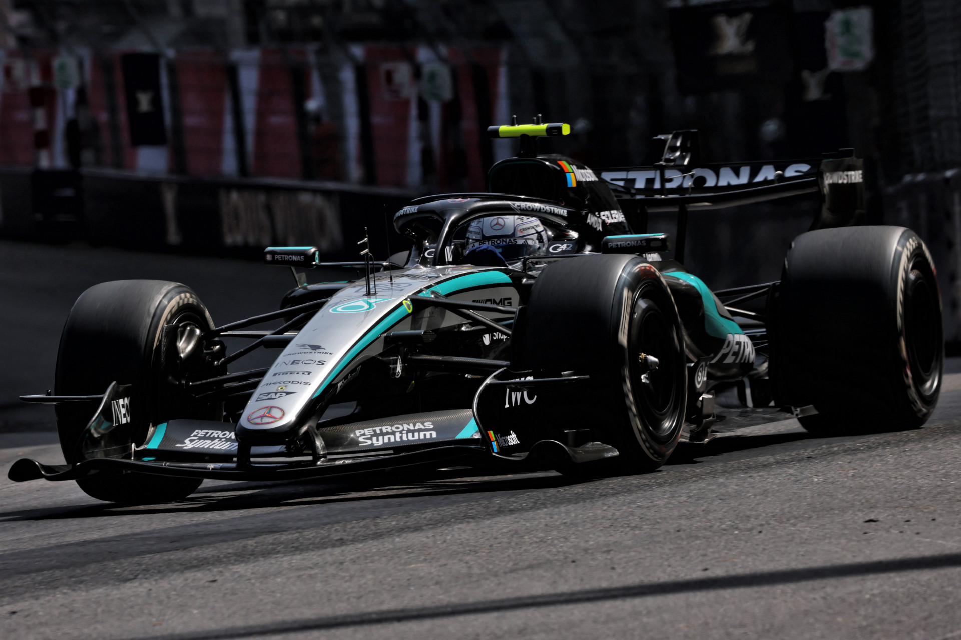 Antonelli Survives Monaco Drama for Fifth Straight Win