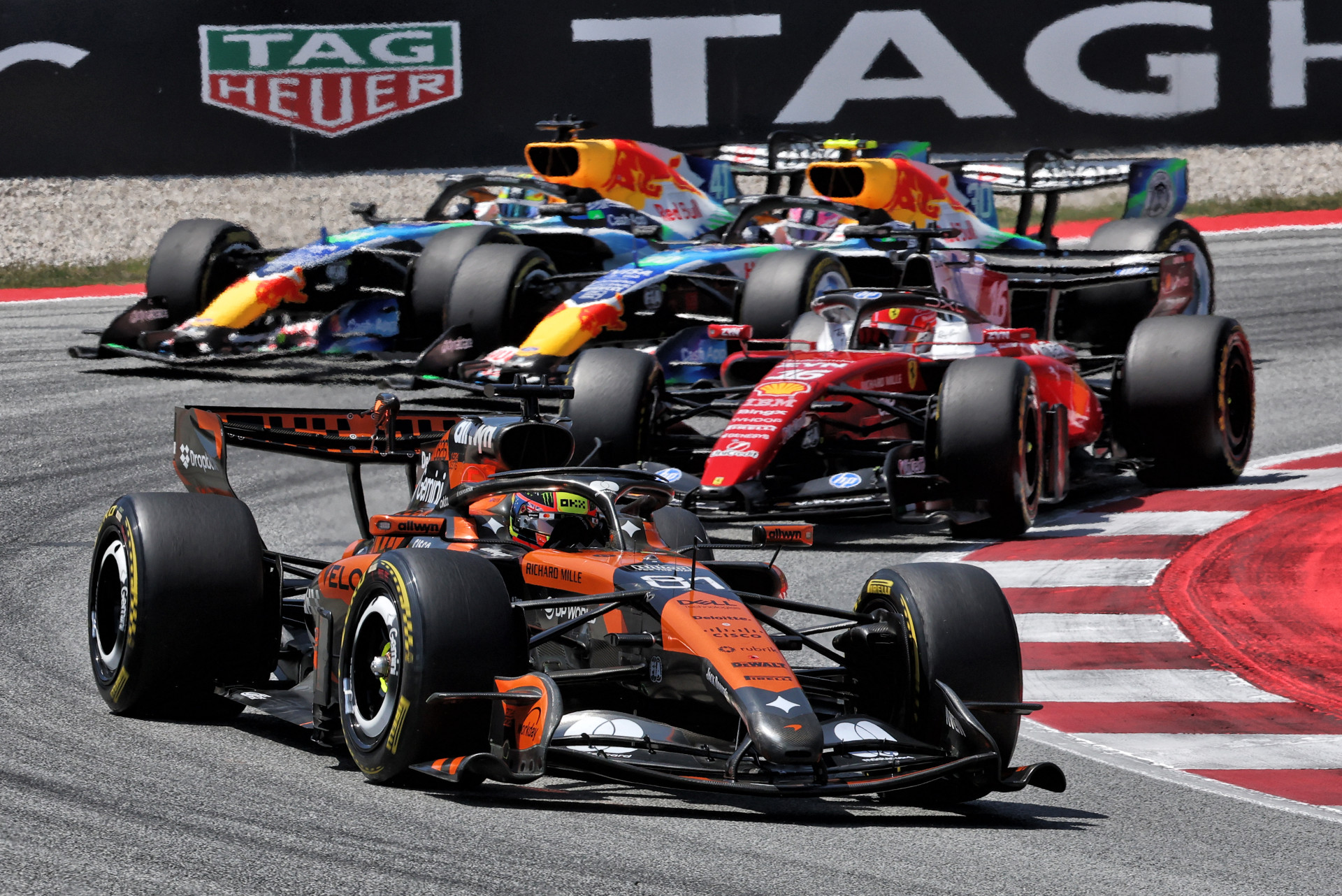 FIA Officializza Cambiamenti Motori F1 per il 2027: Più Spinta alla Combustione