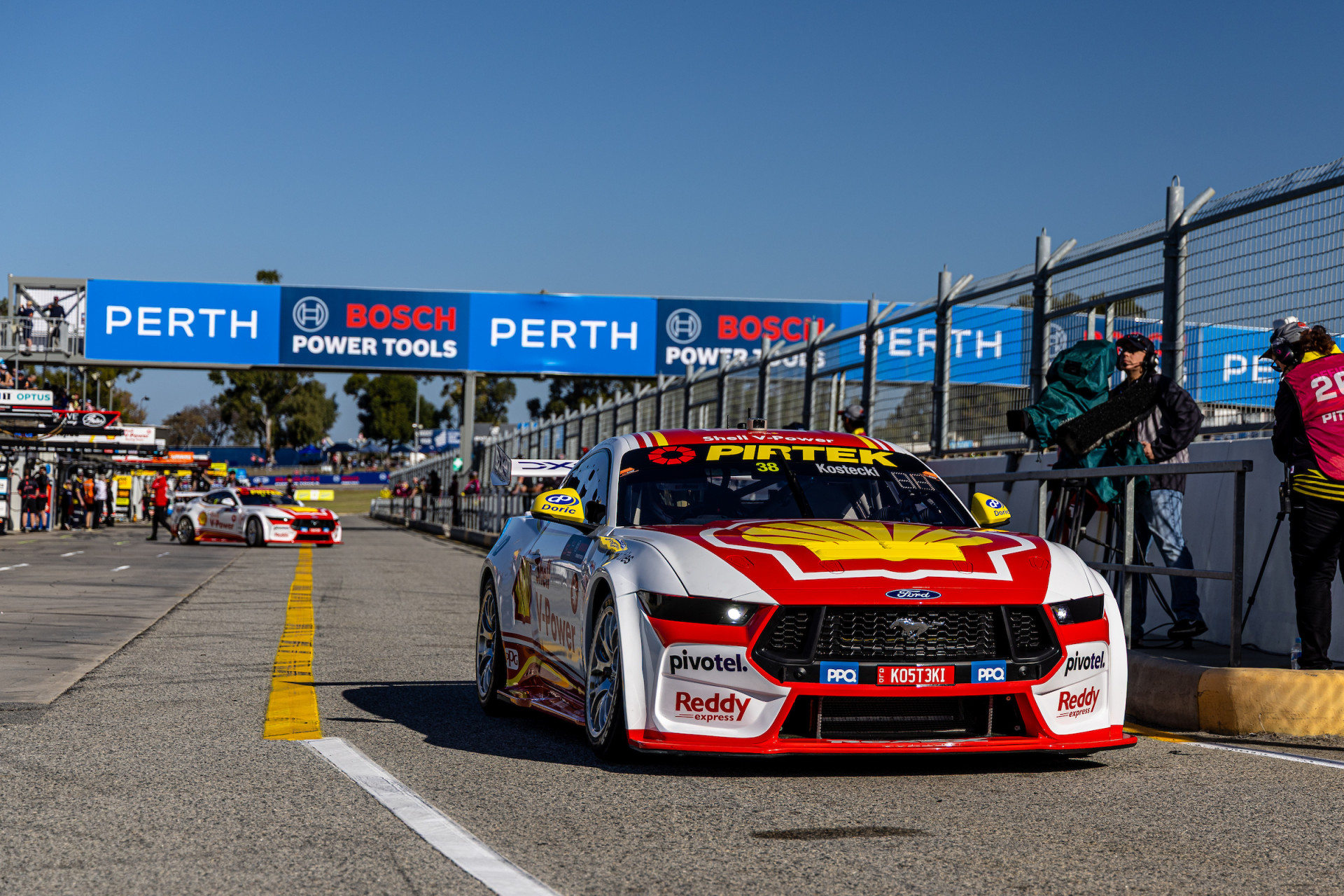 DJR, MSR make pit lane moves for Perth